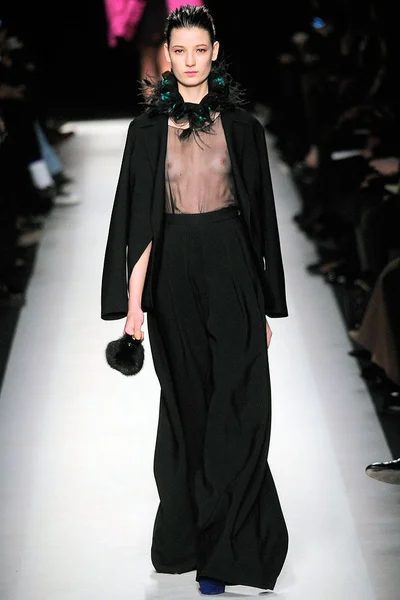 Look 33
